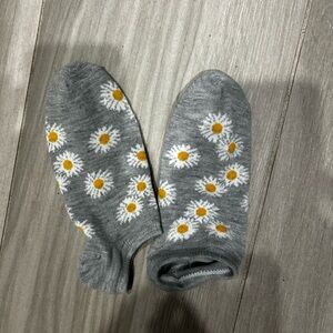 LC Lauren Conrad Gray Socks with Daisy Pattern